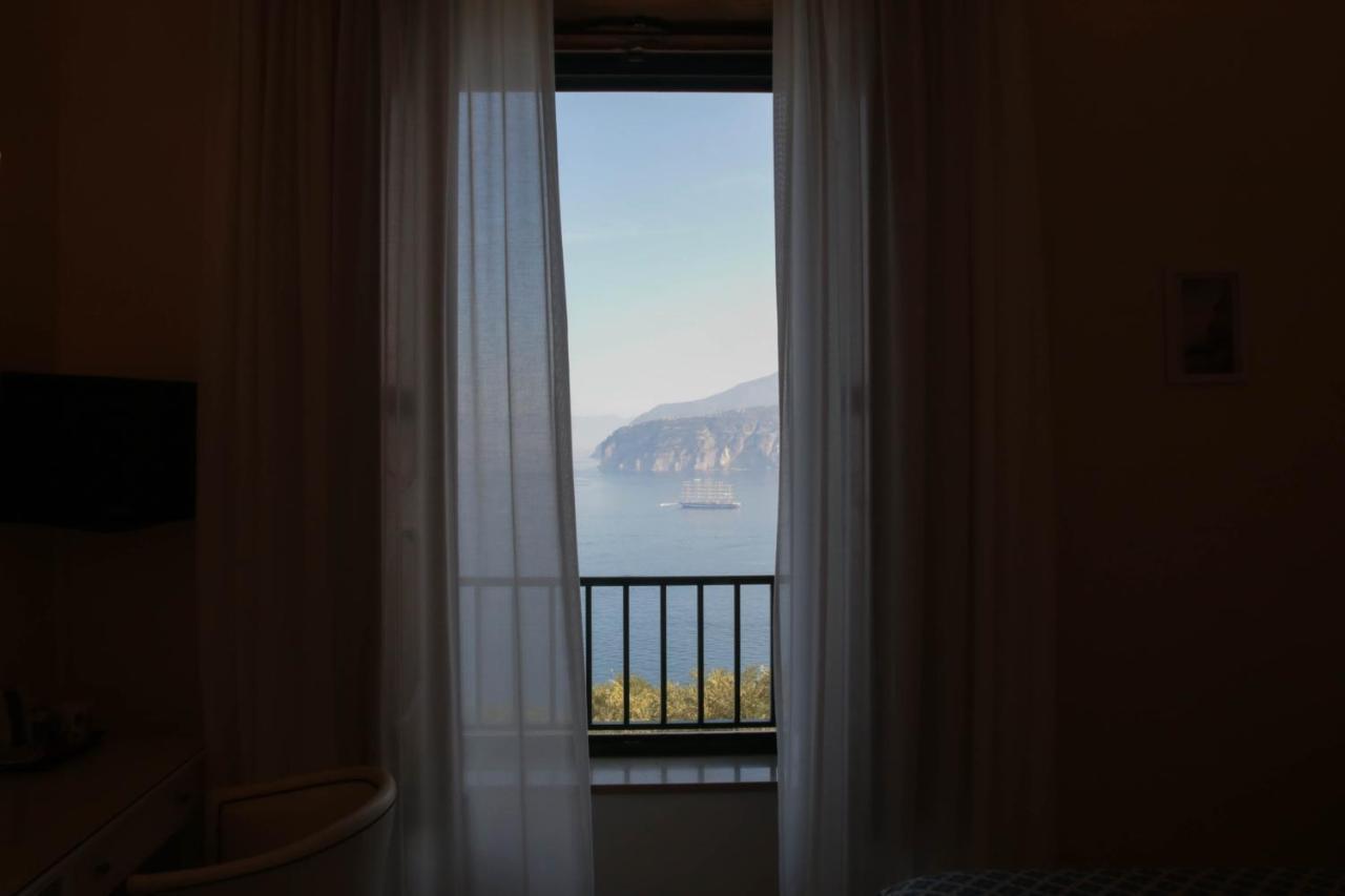 Hotel La Badia Península Sorrentina Habitación foto
