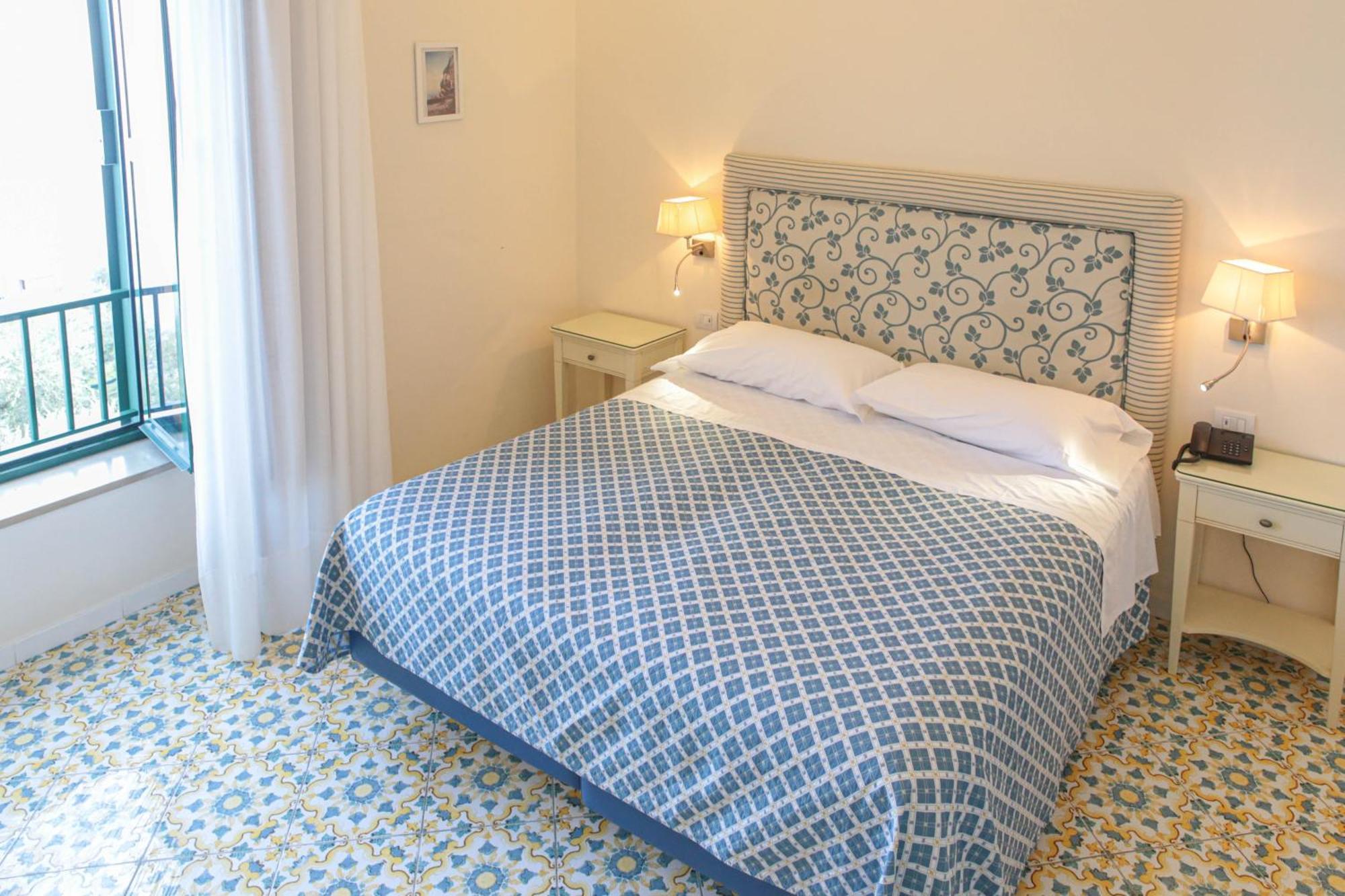 Hotel La Badia Península Sorrentina Habitación foto